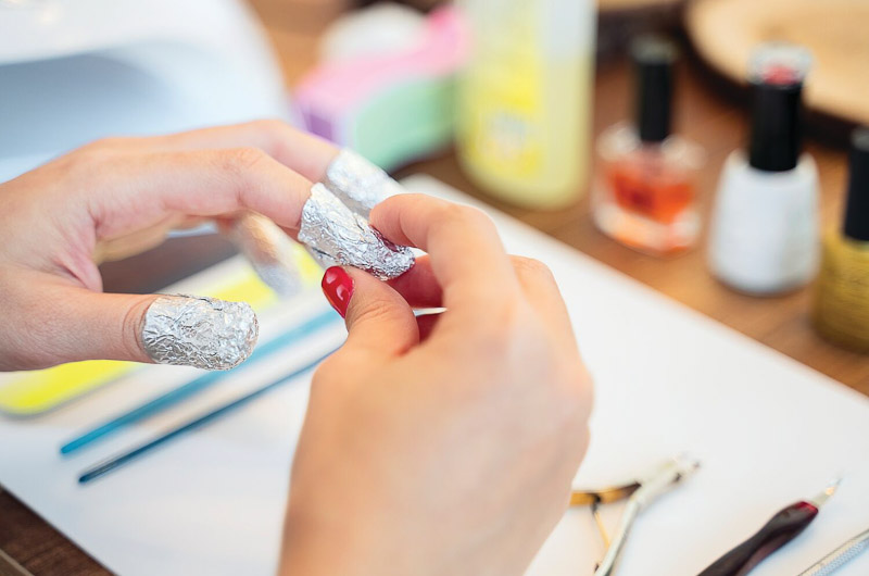 How to Safely Remove Gel Nails at Home: A Step‑by‑Step Guide